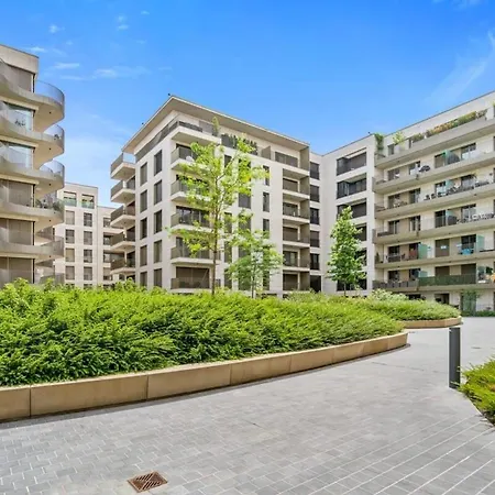 Apartment Modern Studio With Balcony In Luxembourg