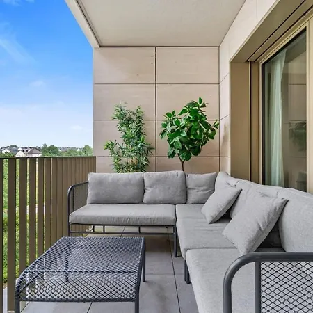 Apartment Modern Studio With Balcony In Luxembourg
